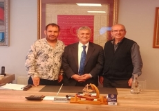 ESK DOSTLAR BR ARAYA GELD