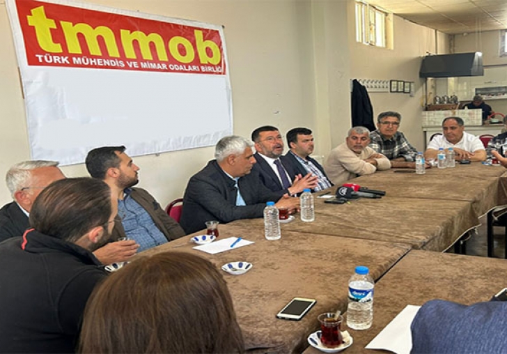 CHP Genel Başkan Yardımcısı Veli Ağbaba’’ Fatih Erbakan Açıkça Erdoğan Dış Güçlerin Vesayeti Altında Diyor.