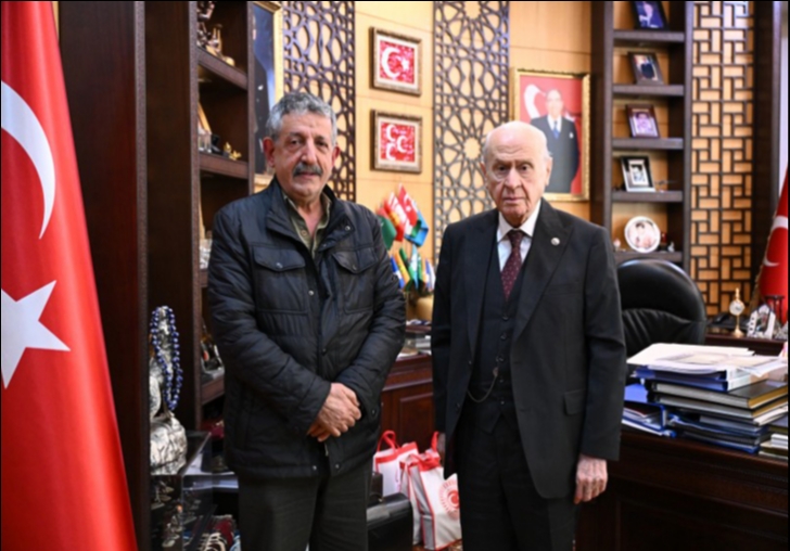 MHP Lideri Devlet Bah�eli, Sanat�� Gani R�zgar �avata'y� Misafir Etti